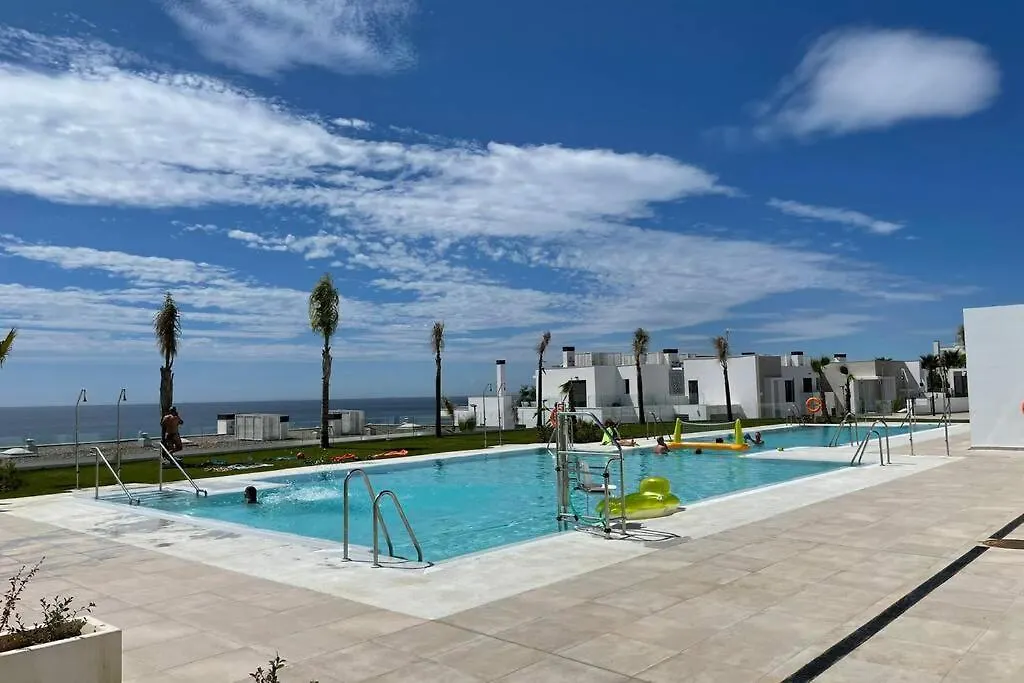 Modern 2 beds apartment in Alcaidesa